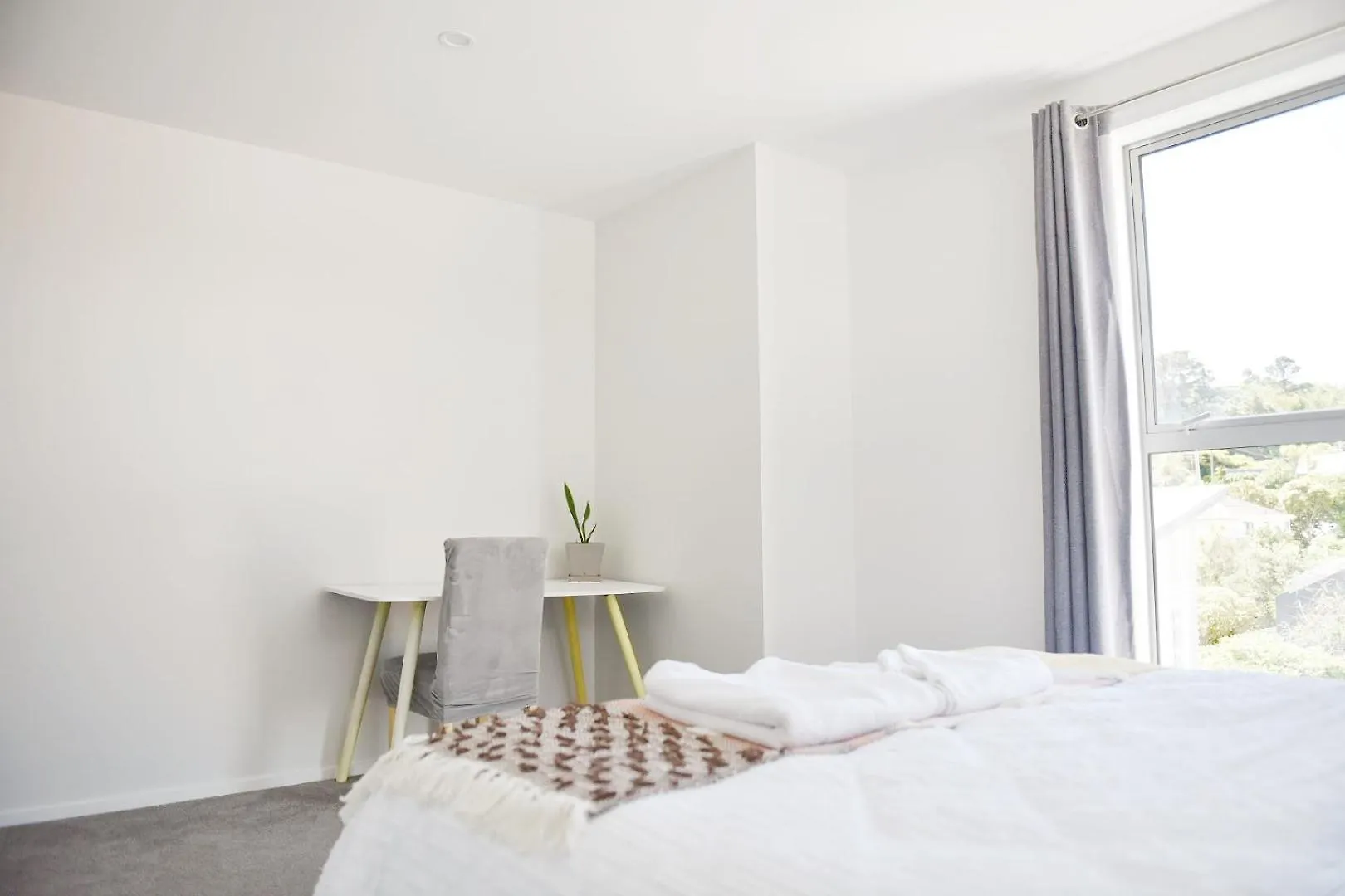 Johnsonville Brand New Lovely Townhouse Wellington New Zealand
